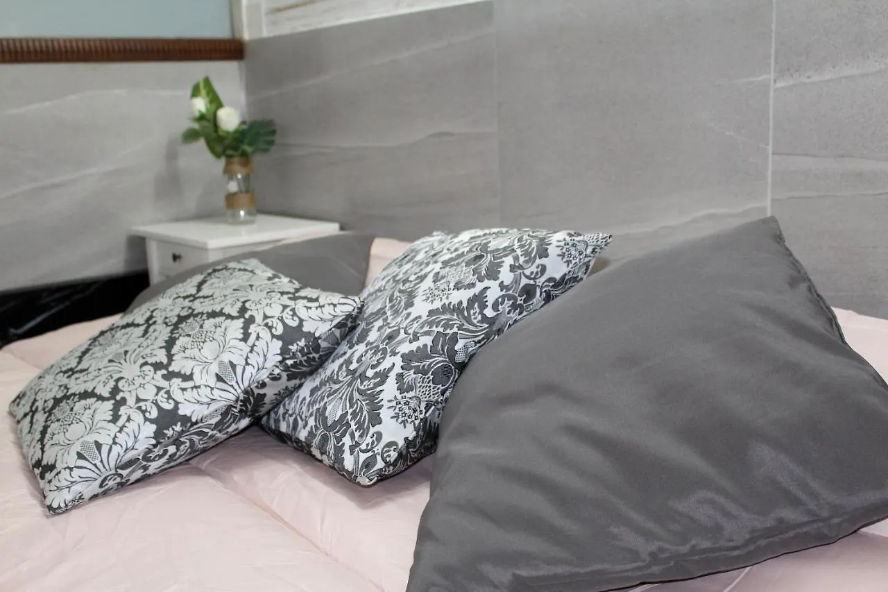 Apartamento Wish Suite San Benito De Sevilla