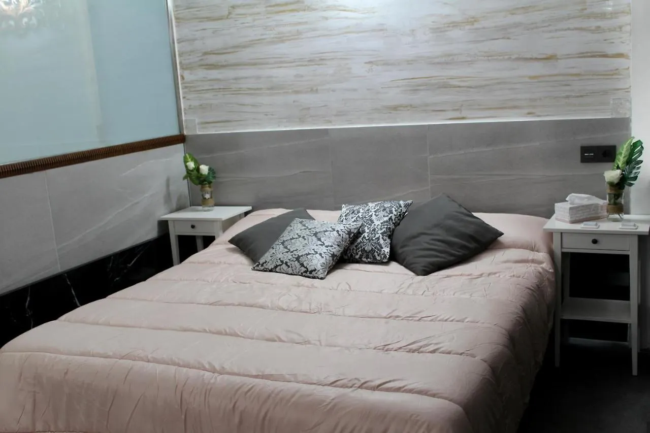 Wish Suite San Benito De Sevilla 0*, Seville Spain